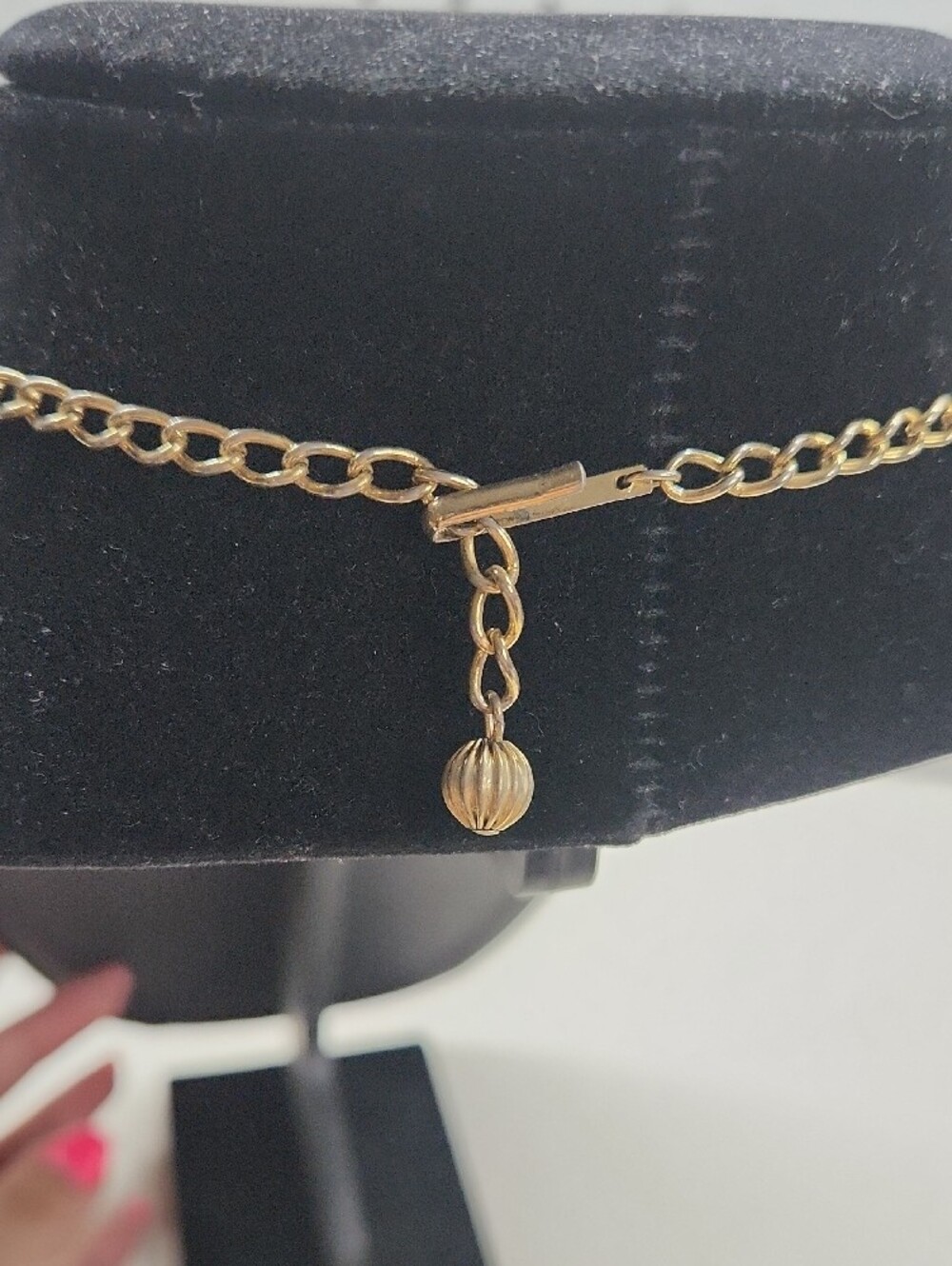 Faux Pearls And Goldtone Necklace Bundle - Picture 7 of 10